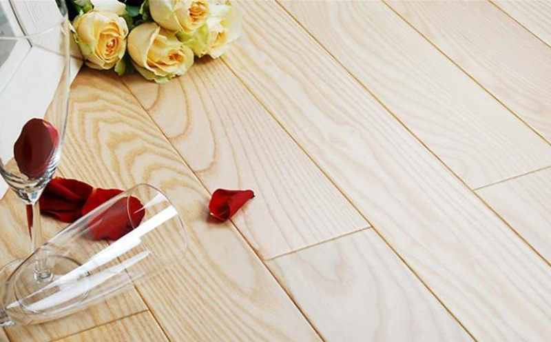 冬季如何保養實木地板